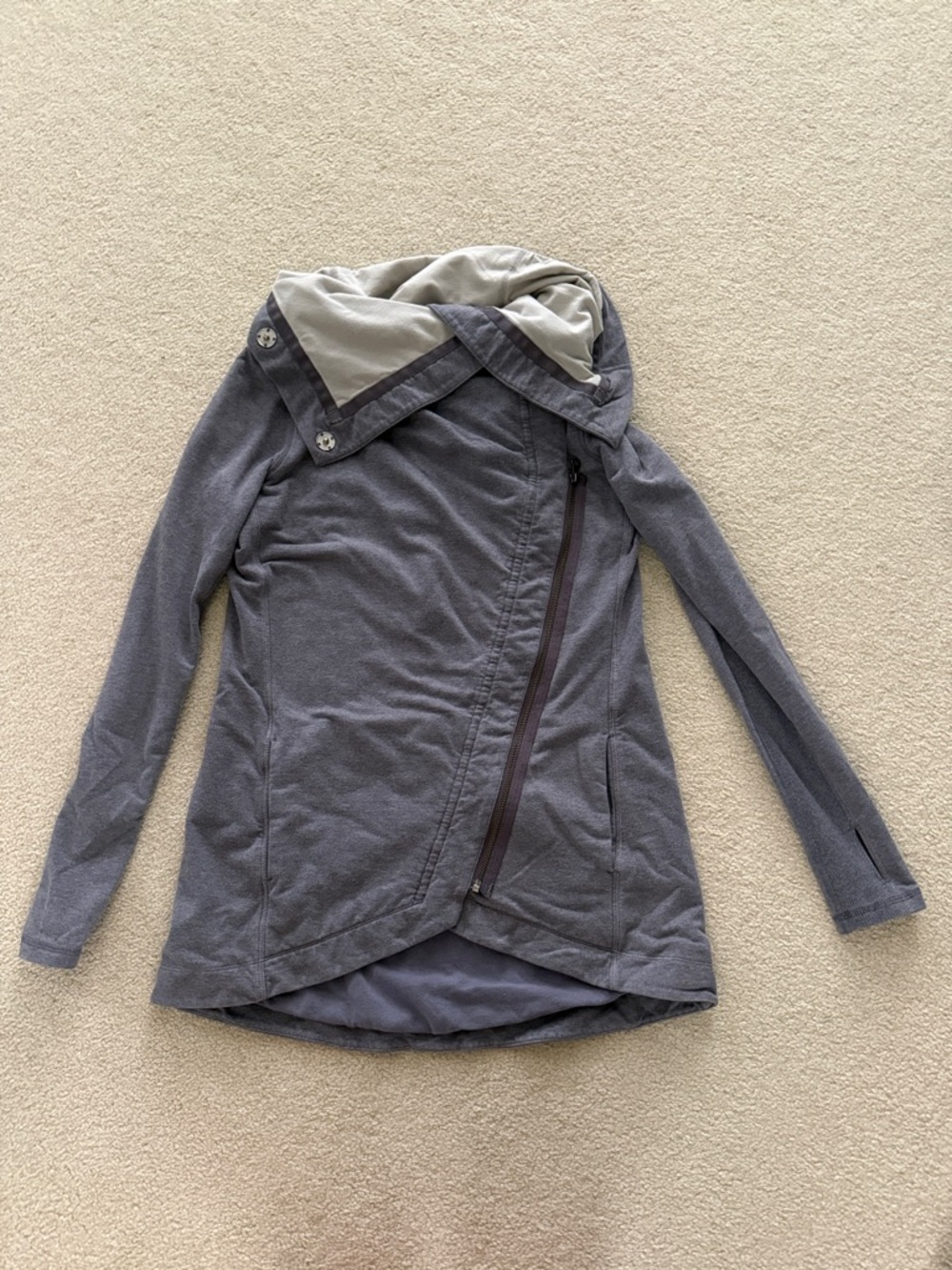 Lululemon Method Wrap, Gray, 6